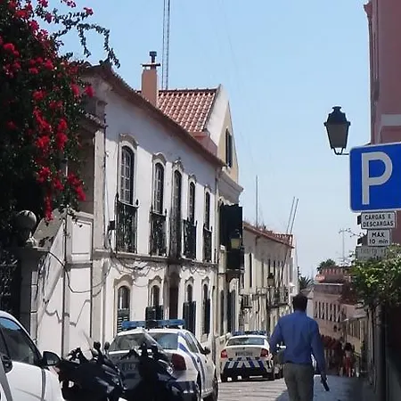Downtown House *
